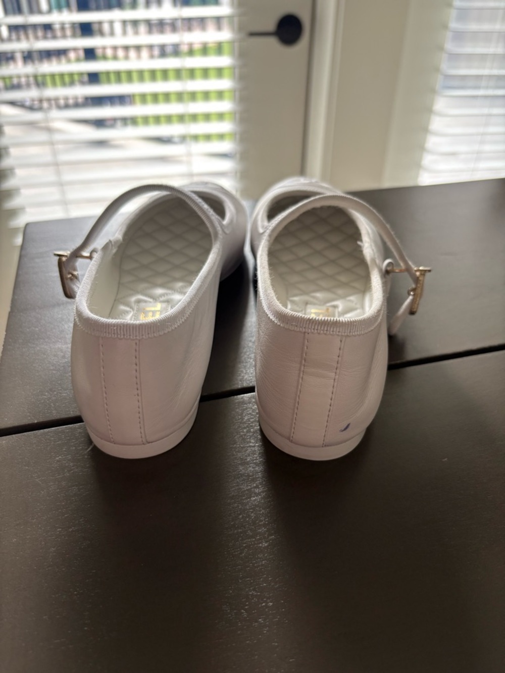 Chanel White Leather  Mary Jane Ballet Flats 38 - Picture 5 of 9